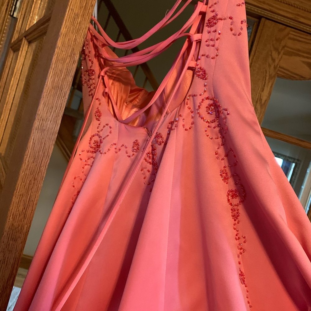 Formal Dress - Picture 2 of 3